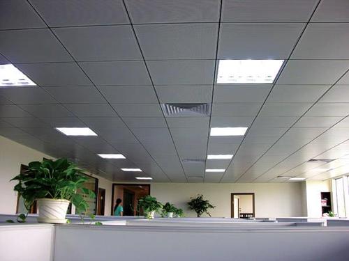 裝飾鋁扣板生產(chǎn)廠家-鋁扣板吊頂?shù)牟鹦兑⒁馐裁? title=