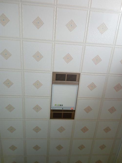 河北集成吊頂-客廳鋁扣板吊頂廠家教你客廳吊頂應(yīng)該怎么裝