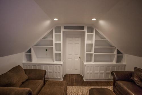 閣樓鋁扣板-鋁扣板批發(fā)廠家說這幾點要注意