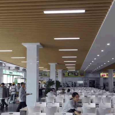 重慶集成吊頂廠-跟著佛山集成吊頂廠家學(xué)一招