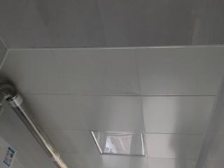 客廳吊鋁扣板好嗎-客廳鋁扣板吊頂廠家來講講客廳吊不吊頂優(yōu)缺點有哪些